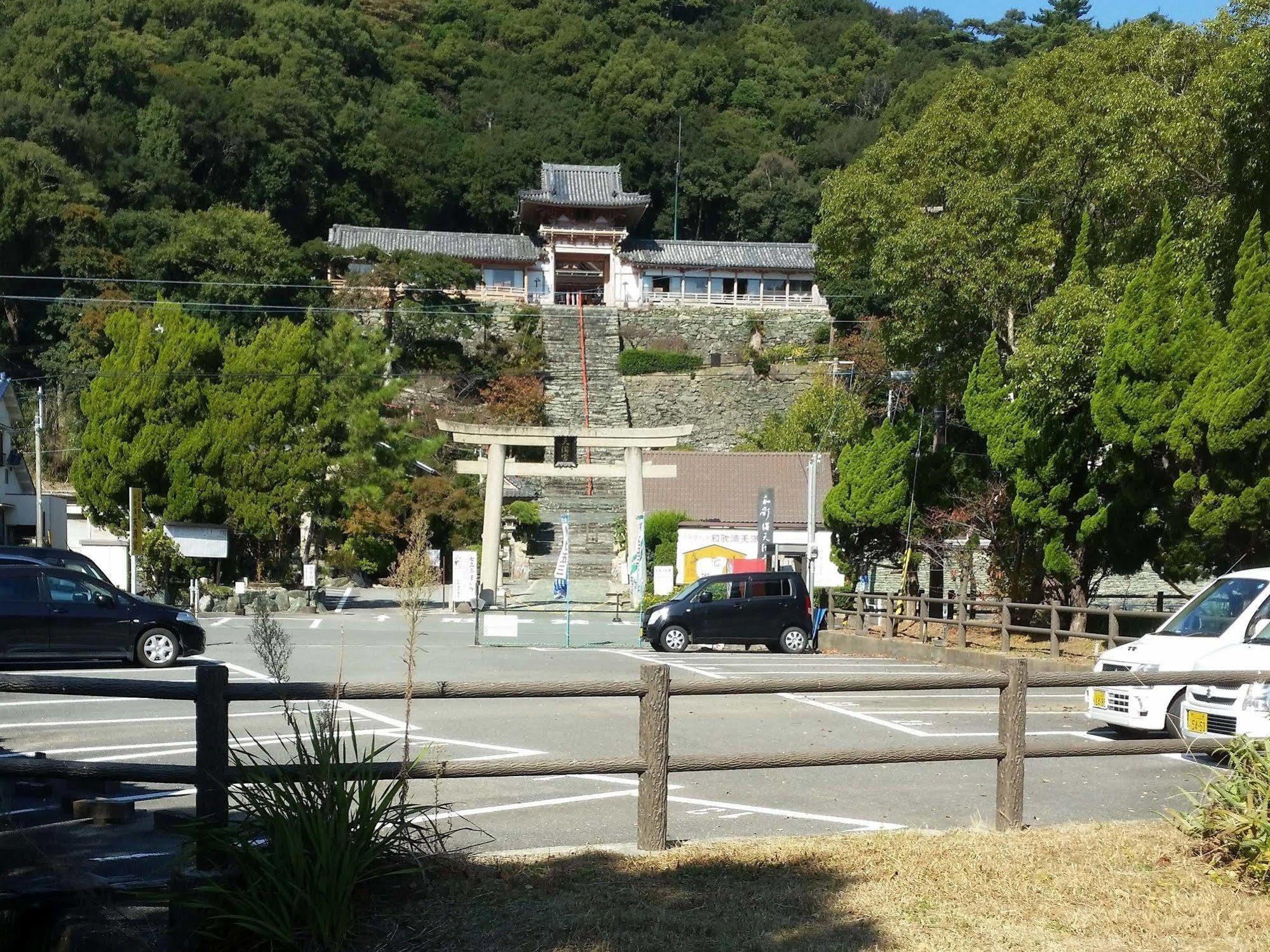プチホテル和歌山家族団体専用個室 Esterno foto